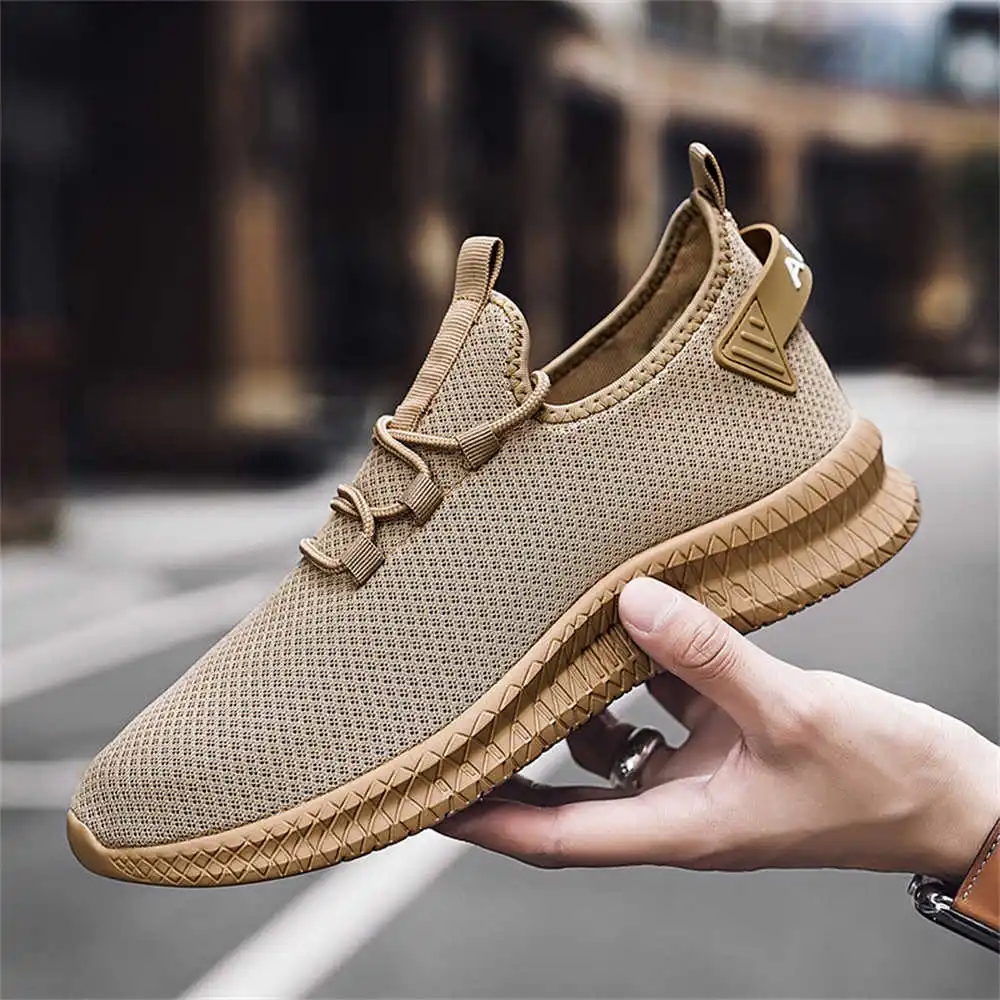 Streetwear Brand Designer - Baskets de course en maille pour
